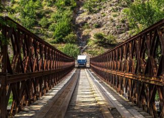 Roadtrip Albanien – “Offroad”-Piste am Schwarzen Drin Roadtrip Albanien - "Offroad"-Piste am Schwarzen Drin