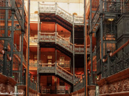 Besuch des Bradbury Building