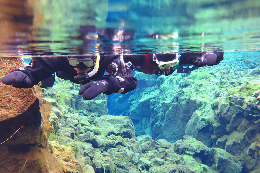 island-silfra-spalte-01 Silfra-Spalte - Schnorcheln zwischen zwei Kontinentalplatten in Island