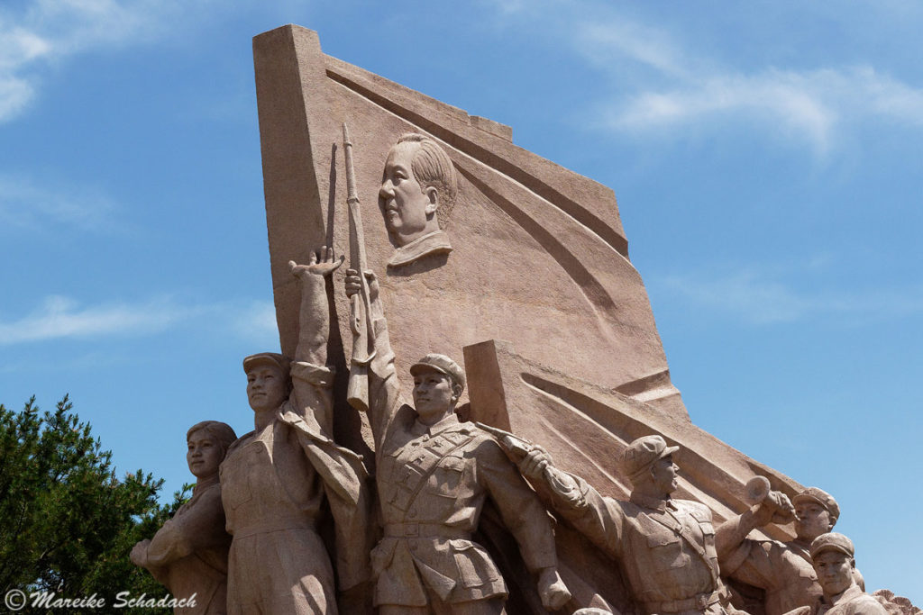 Relief vor dem Mao-Mausoleum