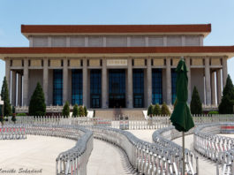 Das Mao-Mausoleum am Tiananmen-Platz