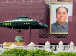 Das Mao-Porträt am Tiananmen-Platz