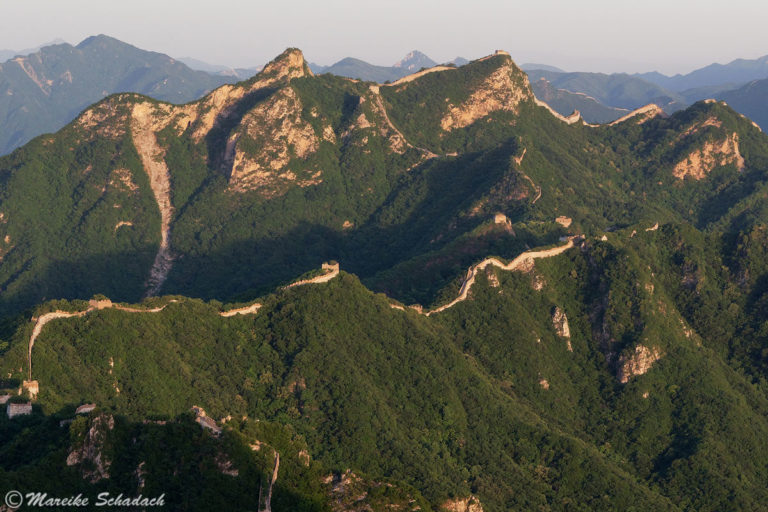Chinesische Mauer Sonnenaufgang und Sonnenuntergang
