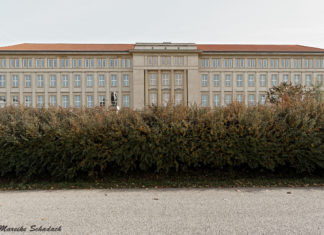 Eisenhüttenstadt - Time Travel to a Socialist Planned City Eisenhüttenstadt sozialistische Planstadt