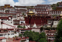 Ganden Kloster – ein lohnenswerter Tagesausflug von Lhasa Ganden Kloster, ein Tagesausflug von Lhasa