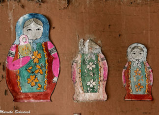 Tschernobyl – Fotografieren gegen das Vergessen Matrjoschkas im Kindergarten Kopachi
