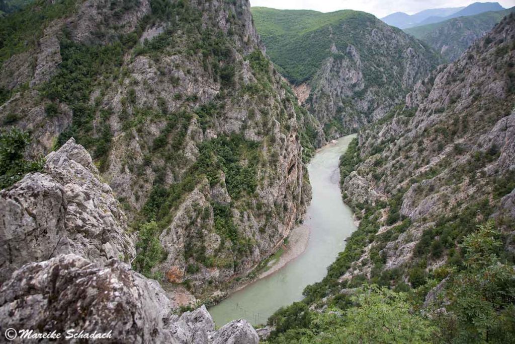Aussichtspunkt am Schwarzen Drin in Albanien