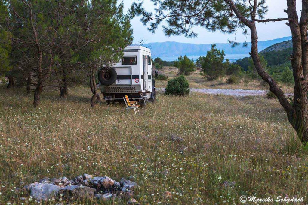 Mit dem Allrad Camper nach Theth - Unser erster Stellplatz für die Nacht in Albanien