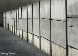 Spurensuche – Wachtürme und Reste der Berliner Mauer Spurensuche – Wachtürme und Reste der Berliner Mauer