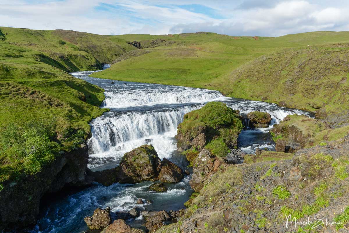 Skógafoss – einer der schönsten Wasserfälle Islands | Fernweh-Motive