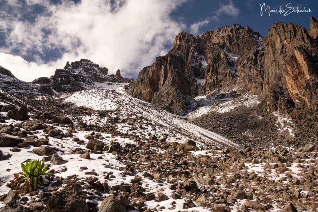 Mount Kenya - Chogoria-Sirimon Route zum Point Lenana