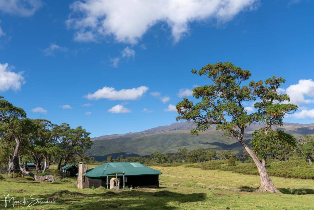 Mount Kenya - Chogoria-Sirimon Route zum Point Lenana 