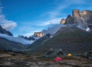 Discovering the Slowness - Hiking at the Tasermiut Fjord Hiking am Tasermiut Fjord