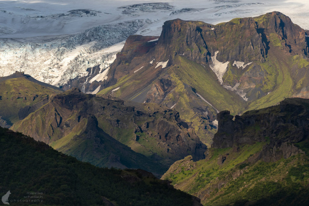 Fimmvörðuháls und Thorsmörk – Trekking in Island